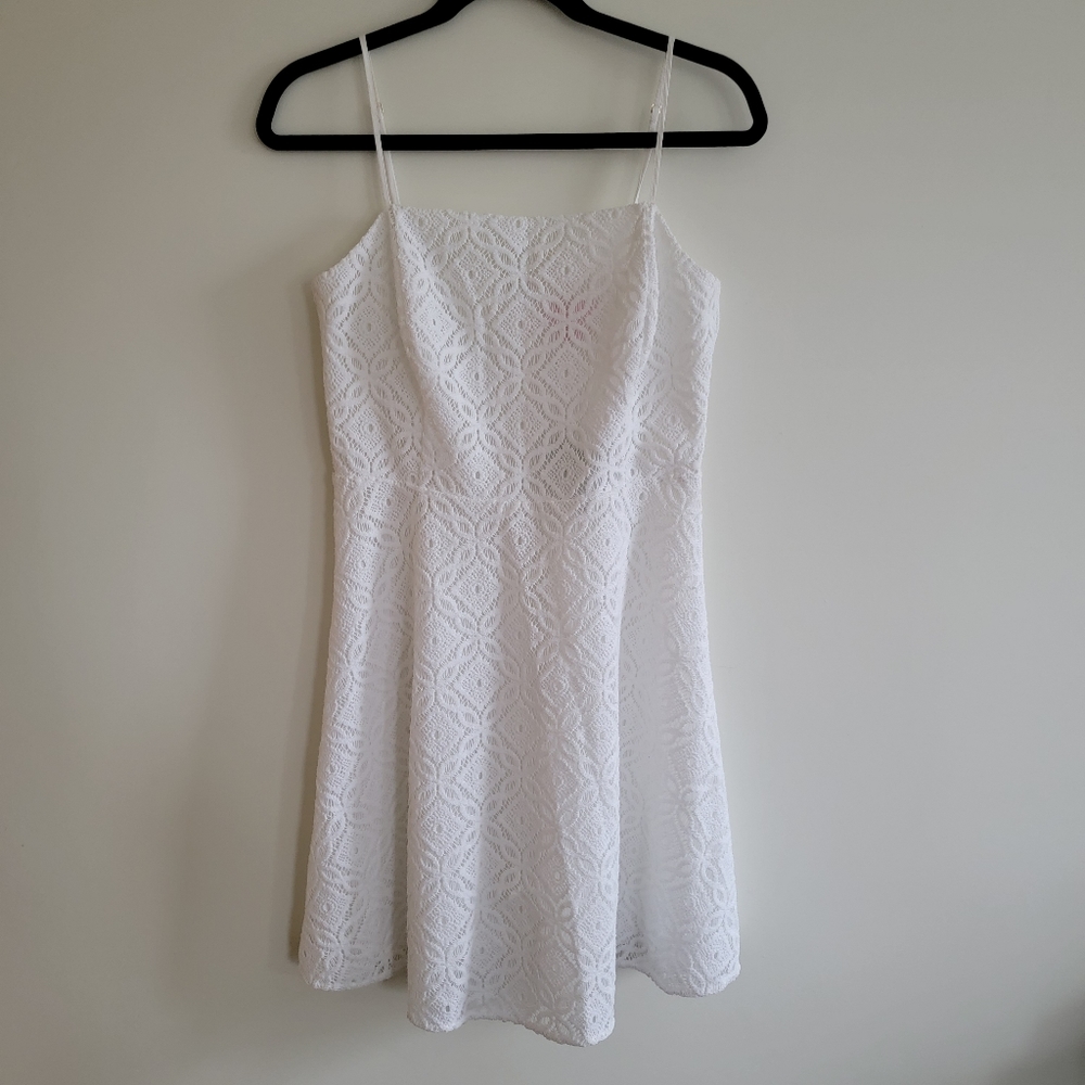 NWT Lilly Pulitzer Jennilee Dress Treliss Lace in Resort White, Size Medium